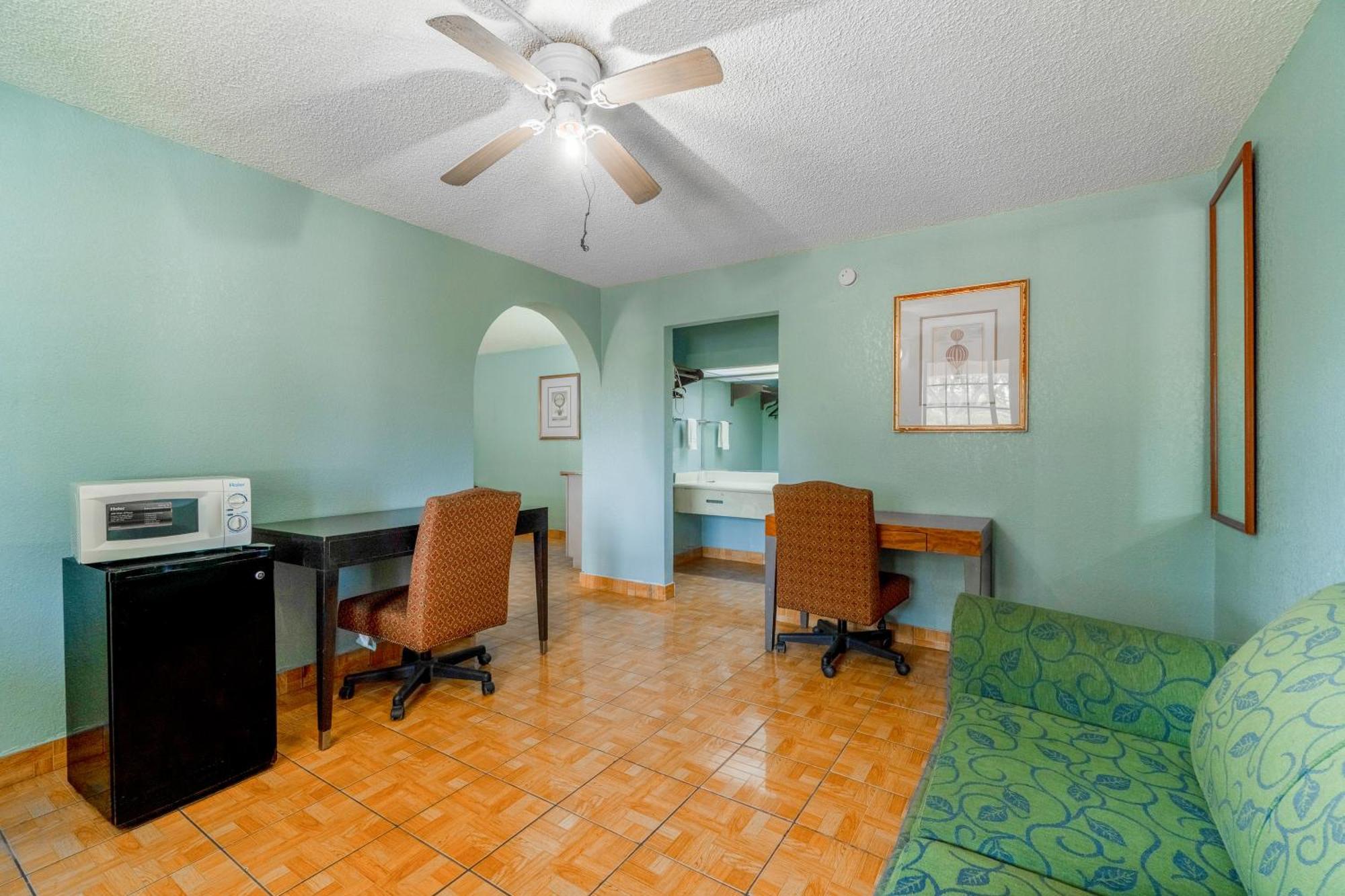 Plaza Inn&Suites Harlingen Exterior foto