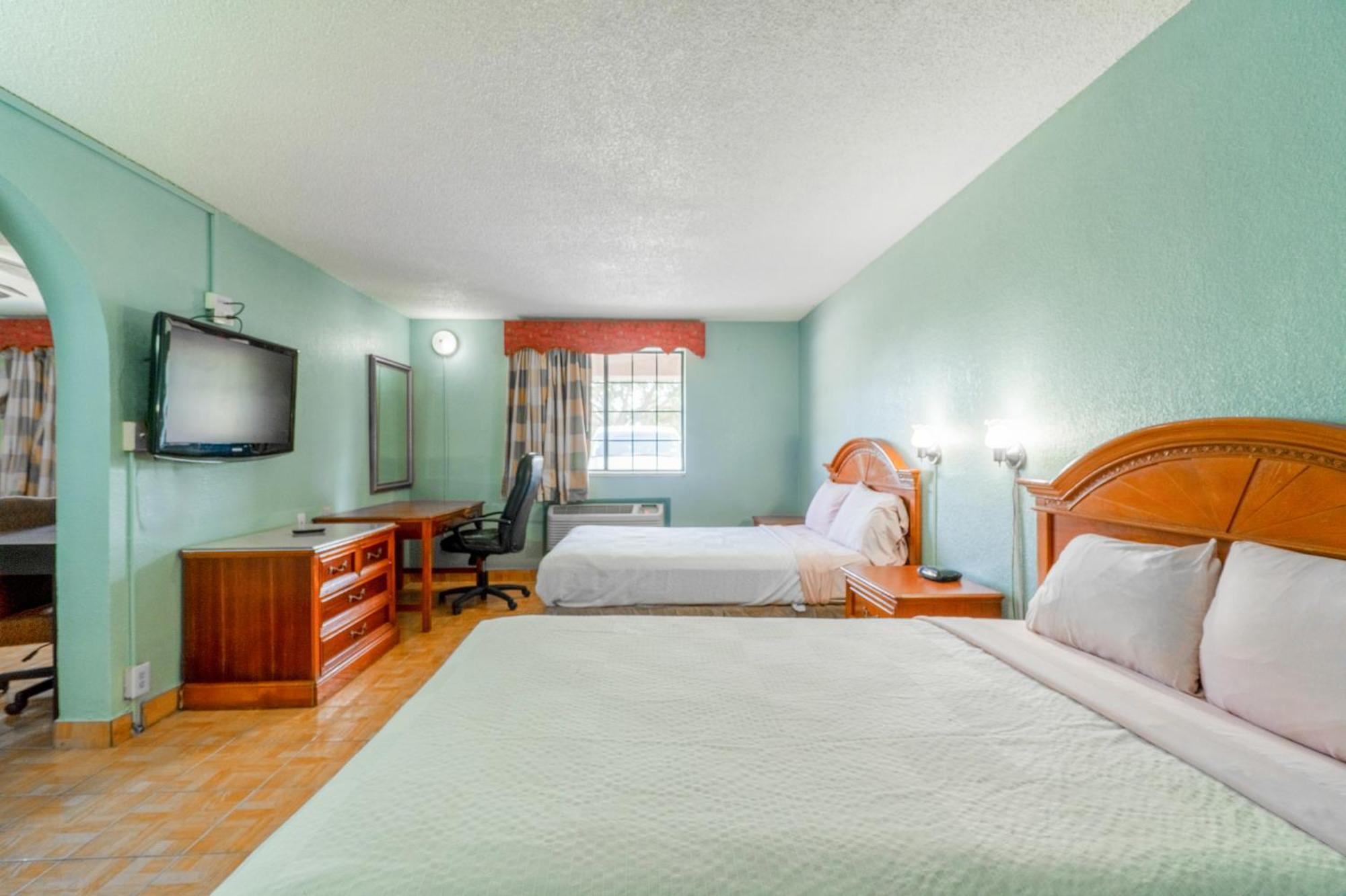 Plaza Inn&Suites Harlingen Exterior foto